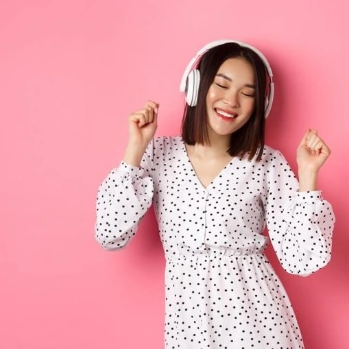 Guilty Pleasure Radio logo