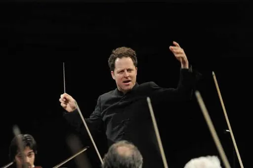 Radio Art - Overtures logo