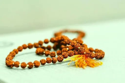 Radio Art - Mantras logo