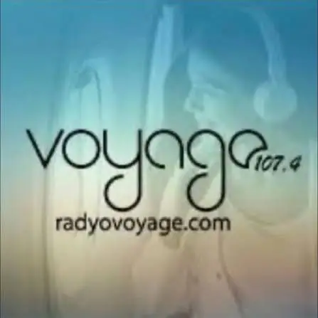 107.4 Radio Voyage logo